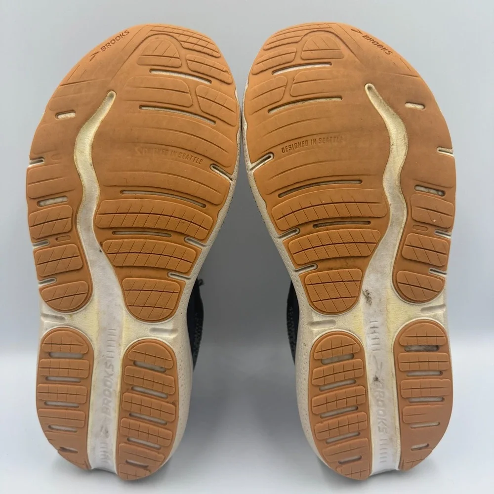 Brooks ghost max